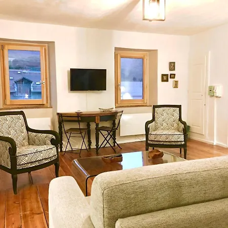 Apartment Les Remparts - Centre - Charme & Vue Montagnes *